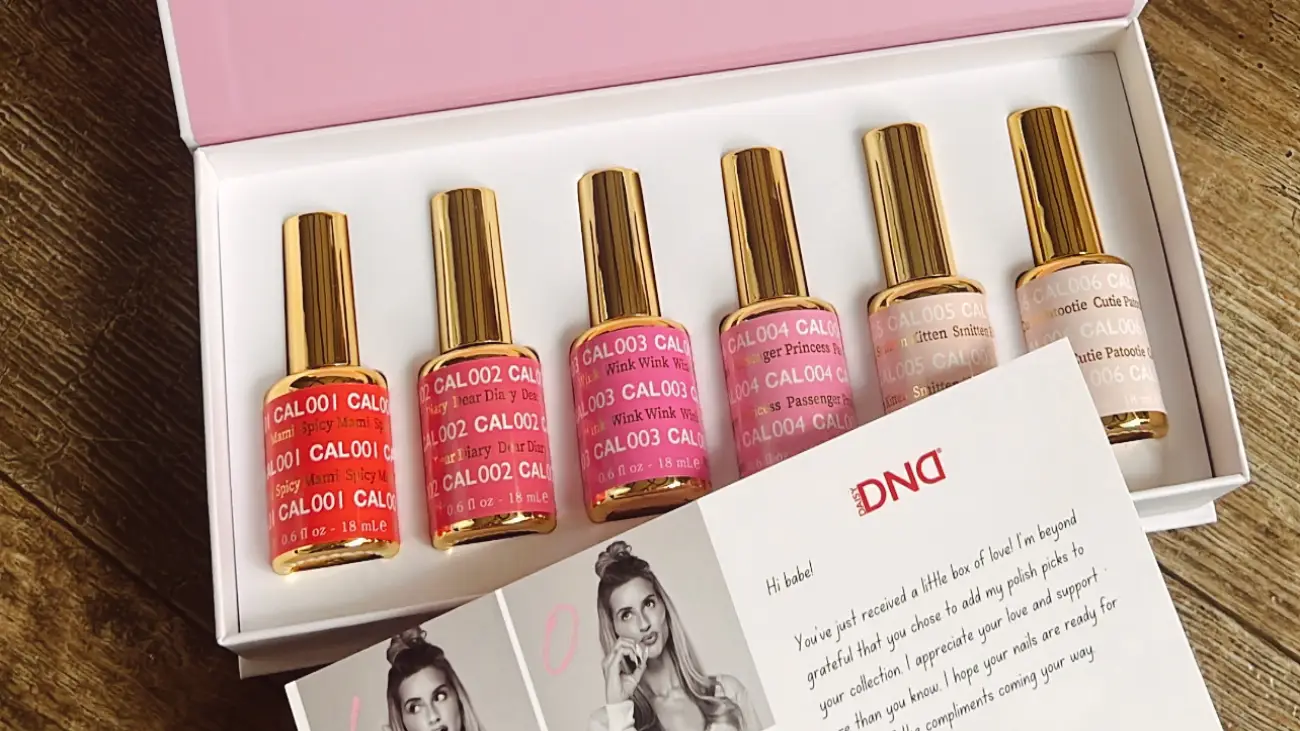 CAL x DND 💅💌💞 The Love Box