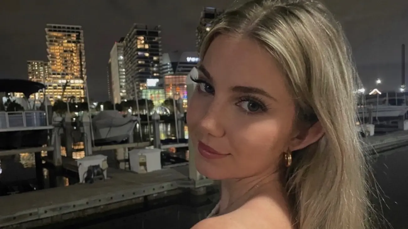 riana (@rianabailey) instagram