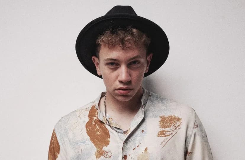 Redoxx on Apple Music