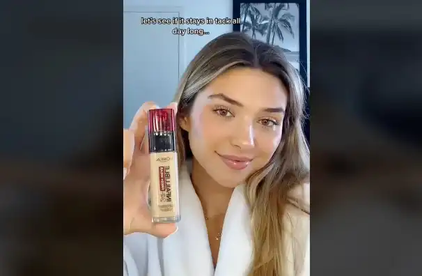 L'Oreal Paris Foundation