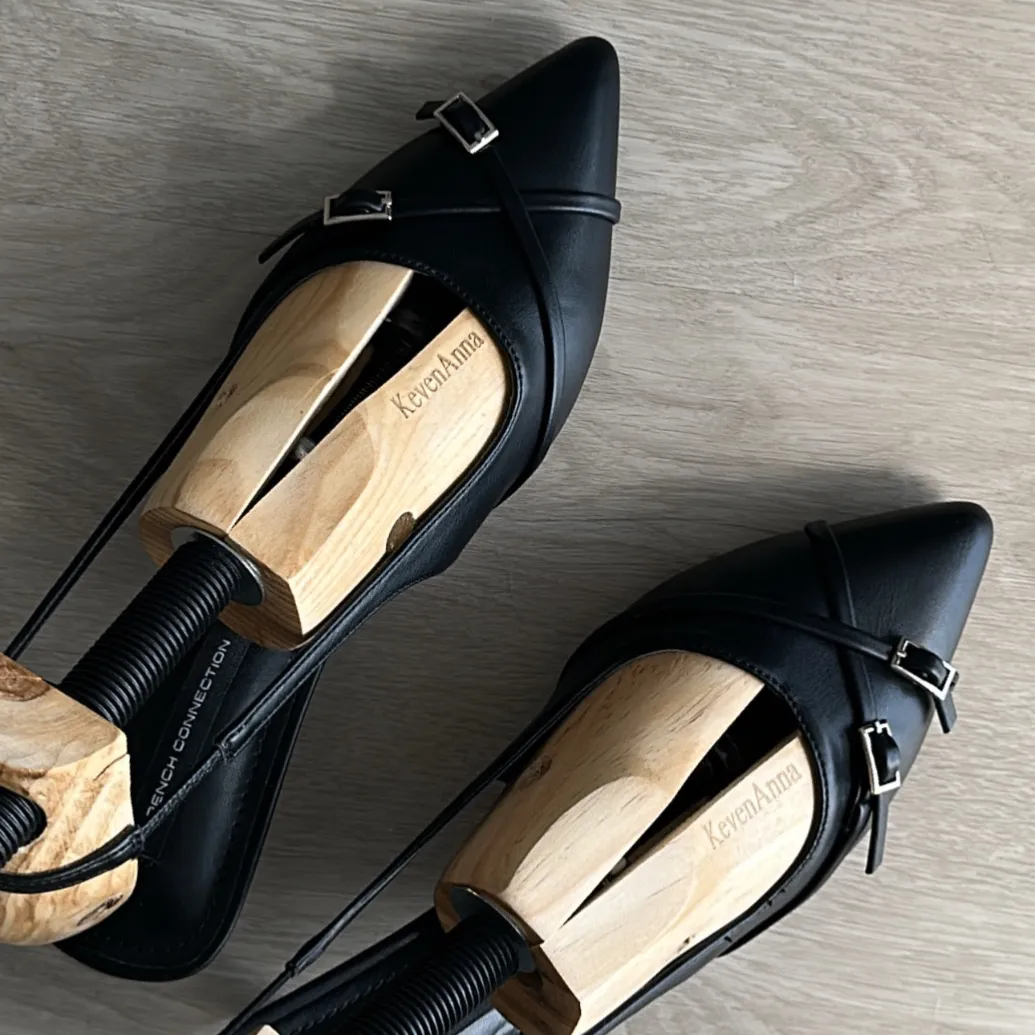 Shoe Stretchers