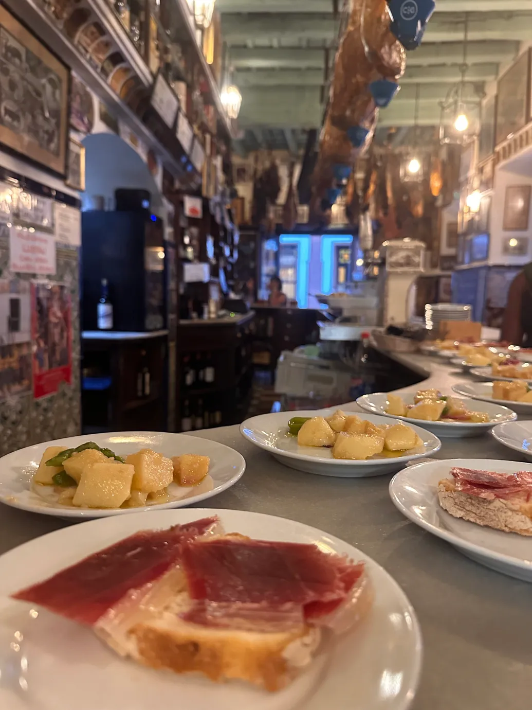 The Best Way to Tour a City: Devour Food Tours (Sevilla)