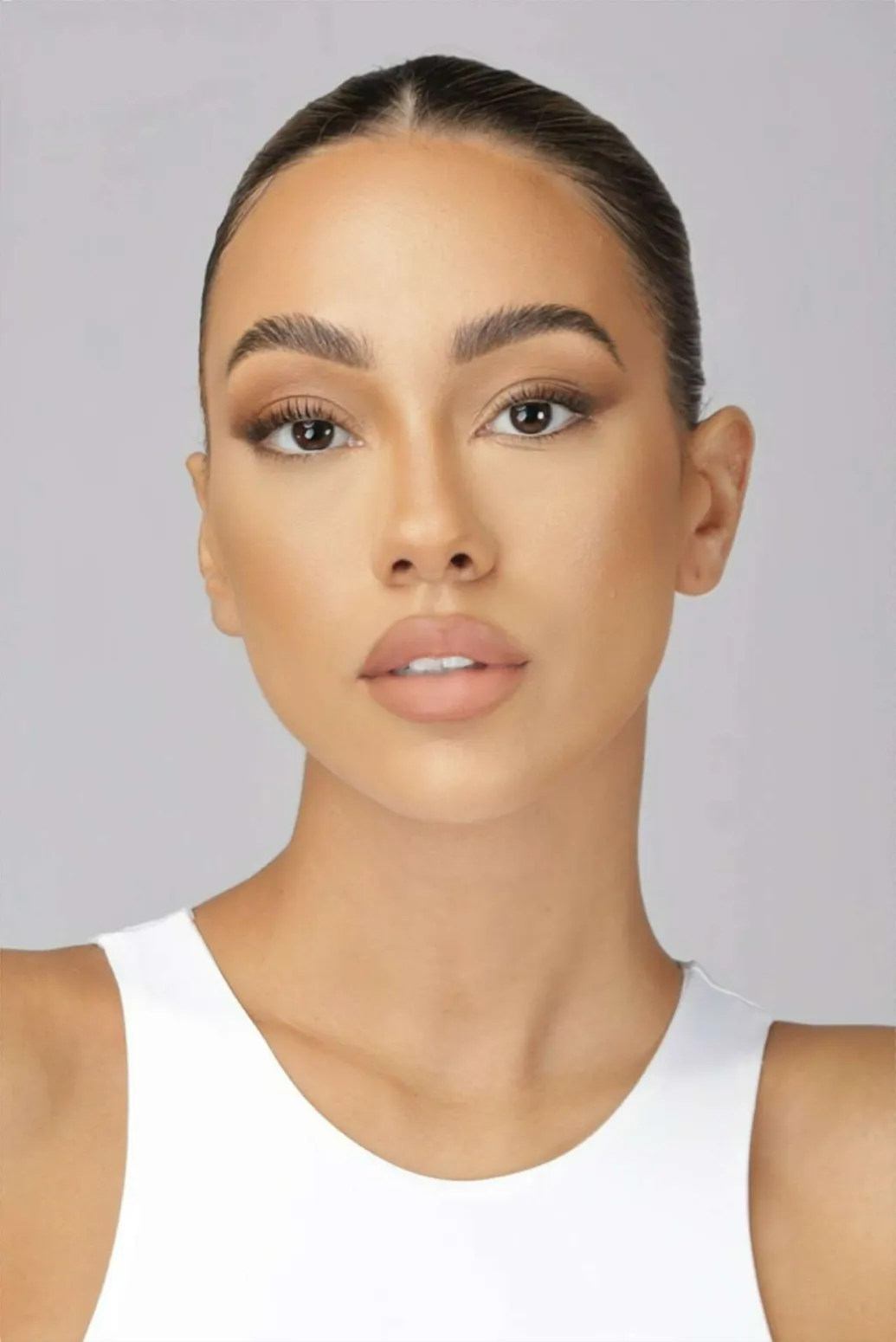 Meet Allyssa Malony X CanvasRebel Magazine 