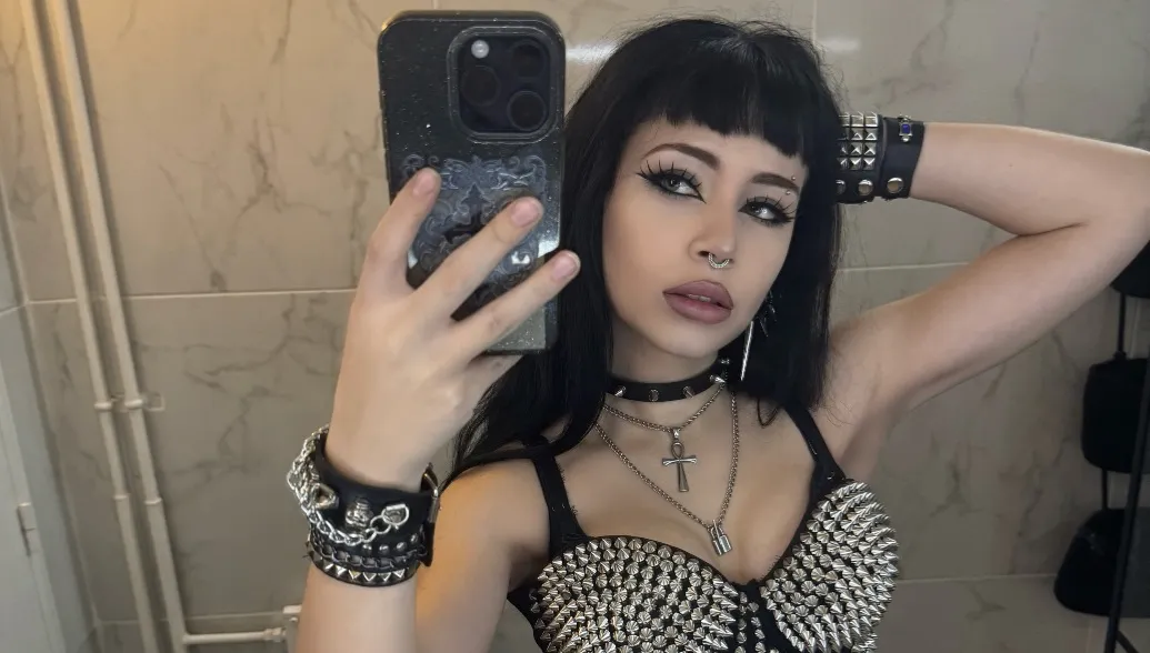 Instagram (main)