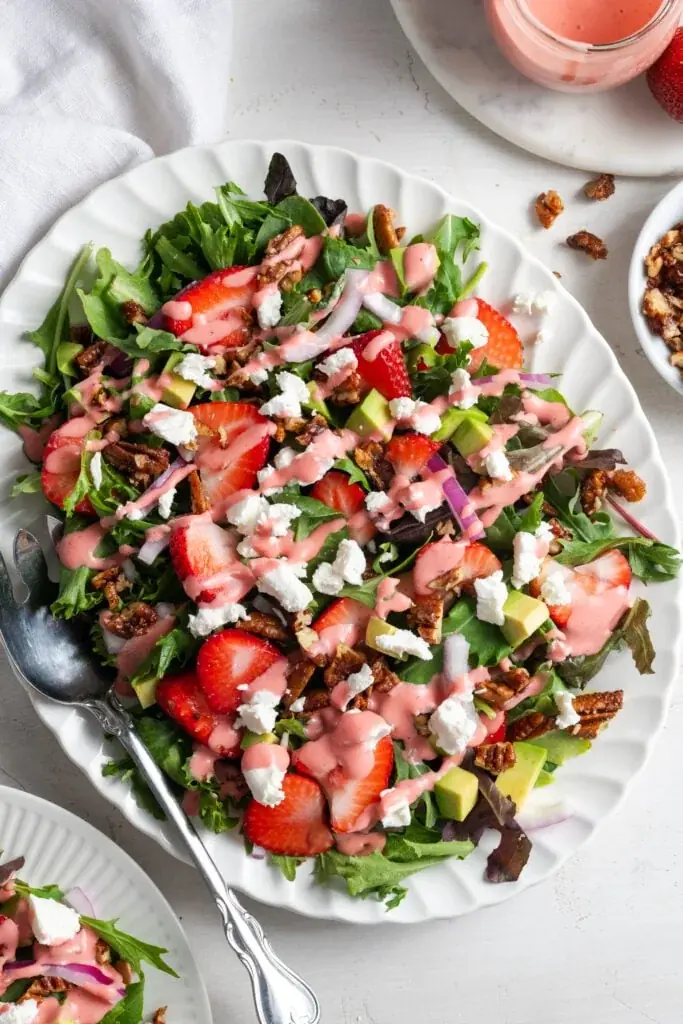 Strawberry & Goat Cheese Salad With Candied Pecans