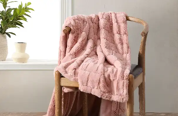 Blush: Faux Fur Throw Blanket