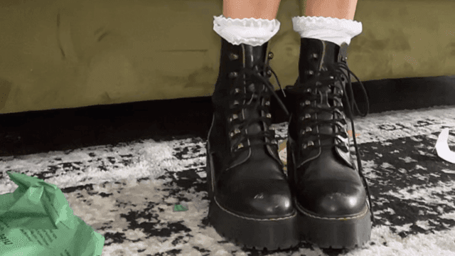 10% off Shezza Socks code TheresaRockFace 