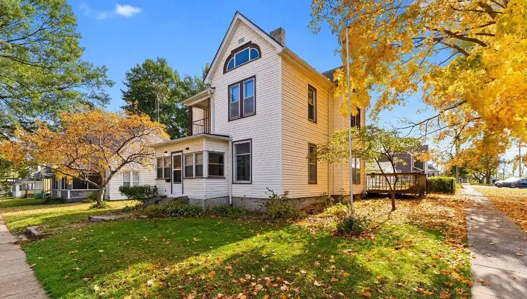 Under Contract!