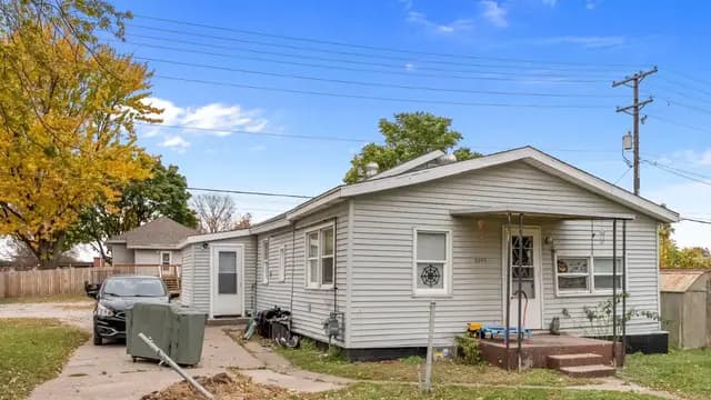 1405 KANSAS ST, Muscatine, IA 52761 