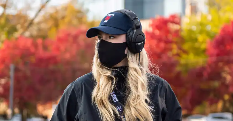 FEATURE: UofT sports reporter, Emmy Curtis 