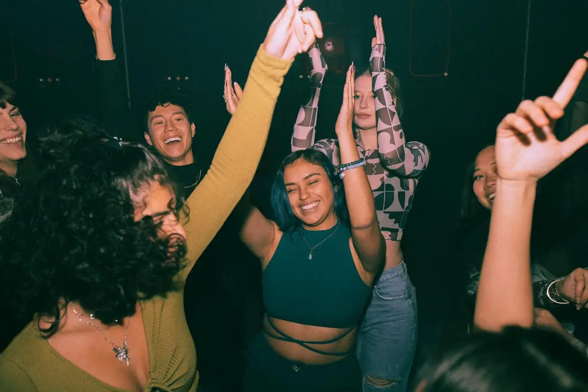 yahoo article: "tips to simplify how you party"