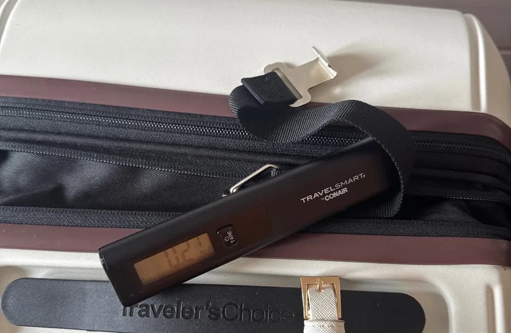 Luggage Scale (link in video description)