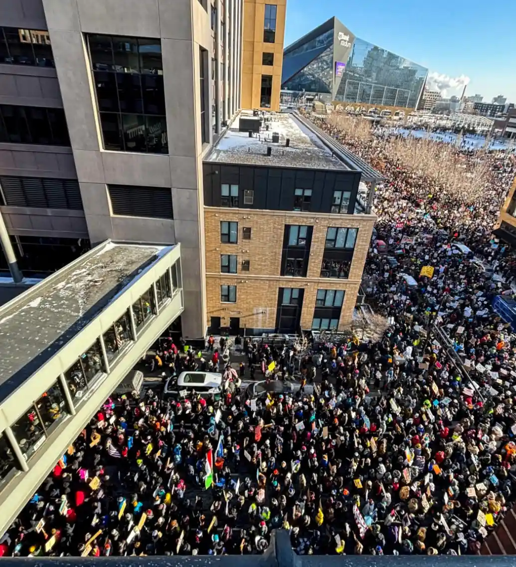 EMERGENCY AID FOR HOLDEN - Seeking mutual aid for safe relocation away from current ICE activities in Minneapolis