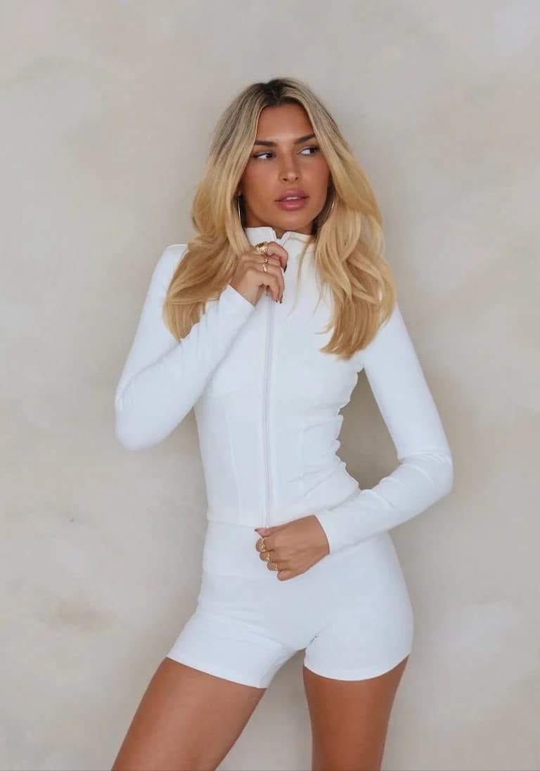 HOAKA APPAREL