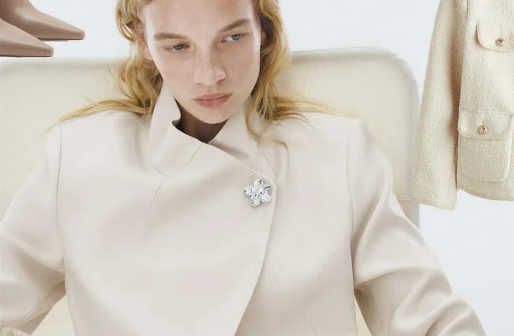 Ivory Coat Outfits That Elevate Winter White Styling 