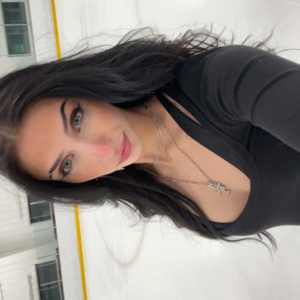 Instagram | thelizalowe