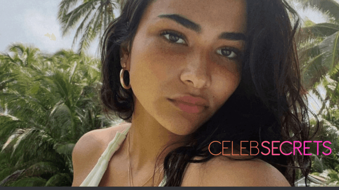 CELEB SECRETS X SIENNA MAE GOMEZ