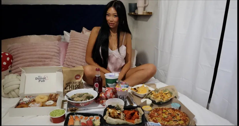 NEW YOUTUBE VIDEO UNCUT MUKBANG