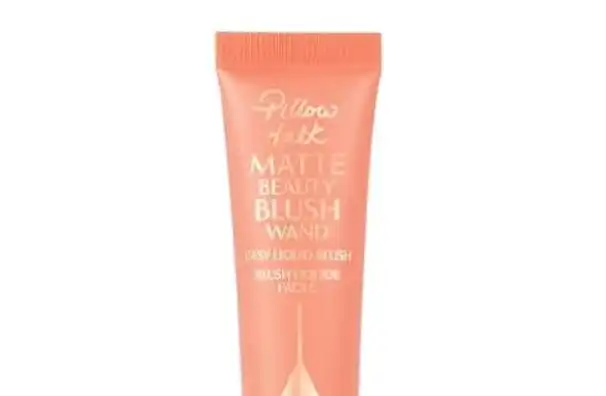 CHARLOTTE TILBURY Matte Beauty Blush Wand