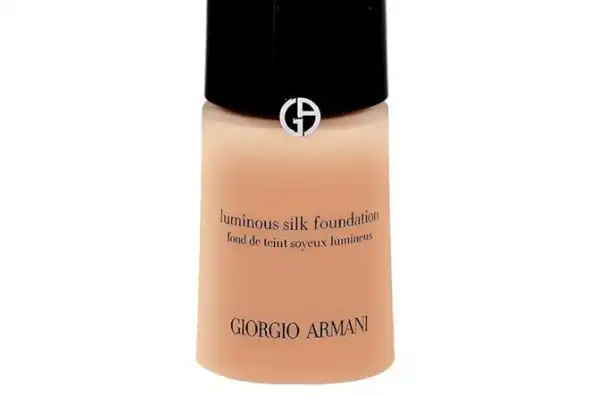 GIORGIO ARMANI Luminous Silk Foundation