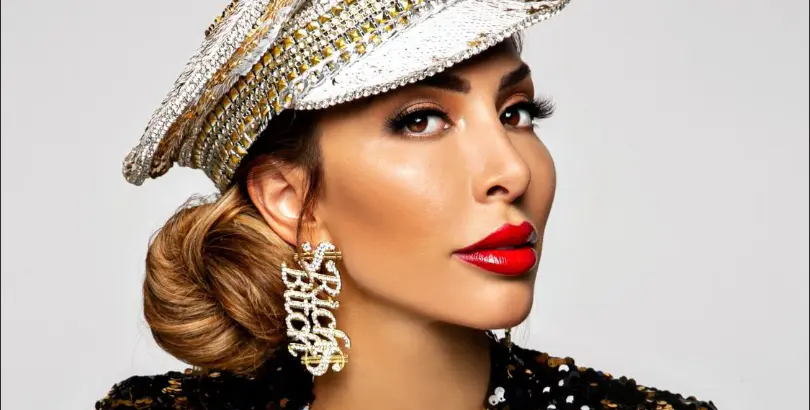FARRAH’S WEBSITE READ MORE HERE