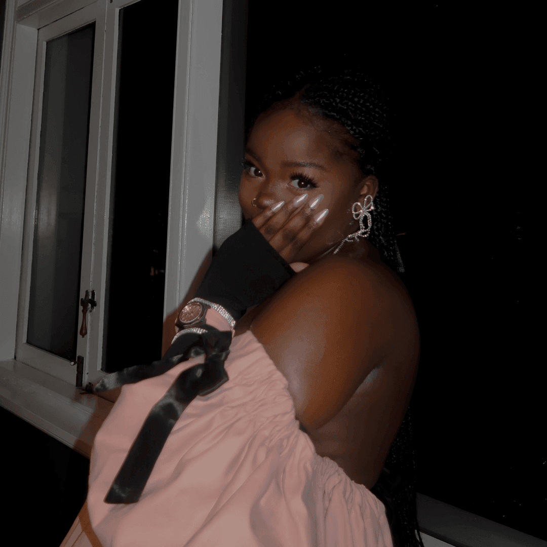 Tatenda Luna's Amazon page - hair products 