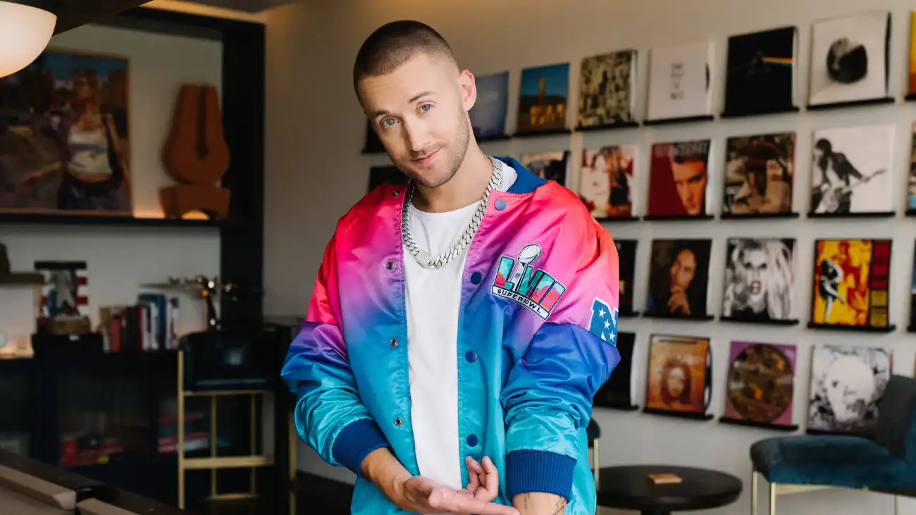 ROBBIE TRIPP - OFFICIAL WEBSITE