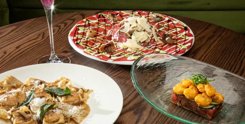 SAVORY BITES & NEON LIGHTS EXPERIENCE
