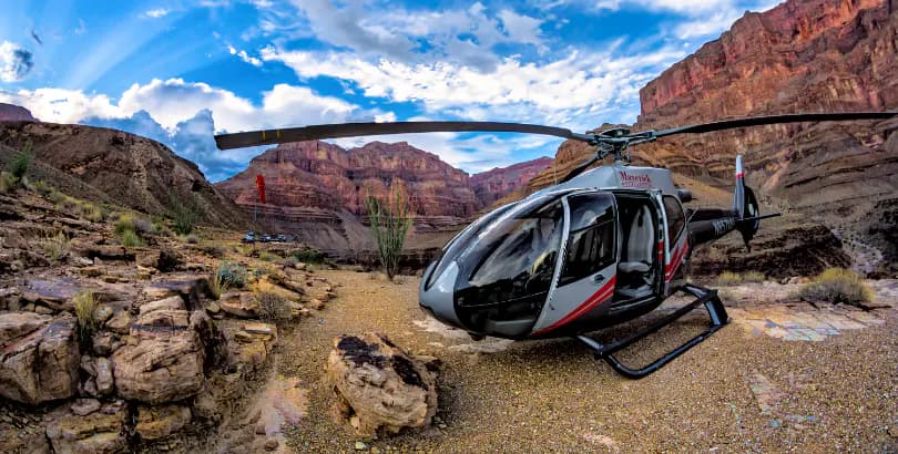 WIND DANCER - GRAND CANYON LANDING FLIGHT