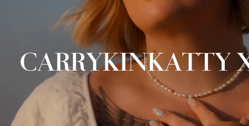 CARRYKINKATTY x CLAIDE jetzt erhältlich