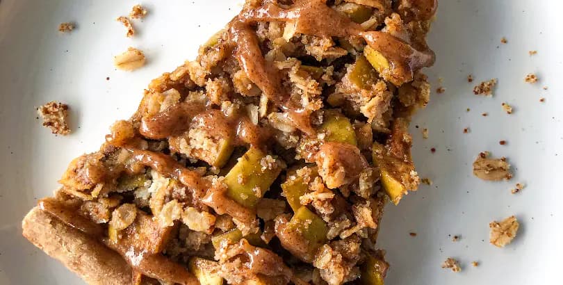 Caramel Apple Pizza