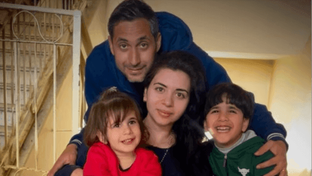 help a family evacuate 