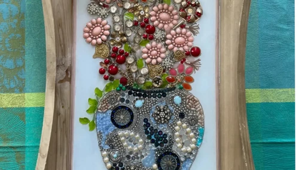 My mom’s etsy! (Jewelry art)
