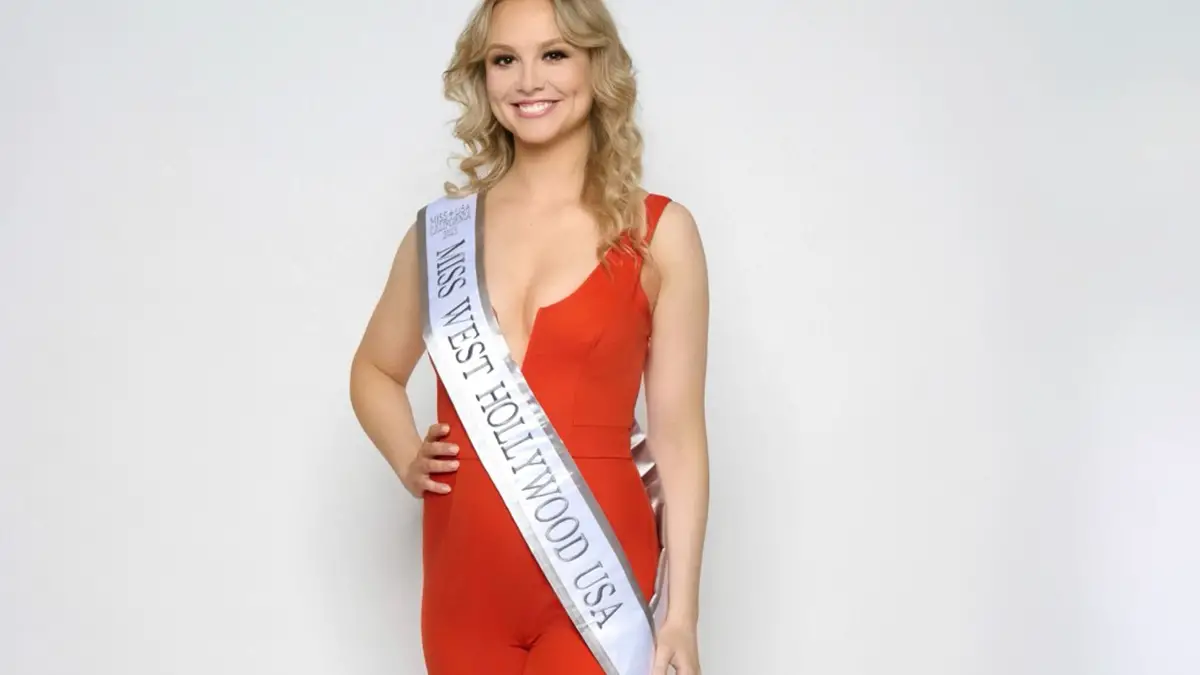 There she is... Miss West Hollywood-WEHOville