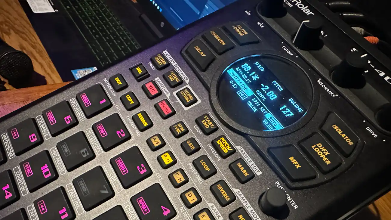 Broken Complex Beats