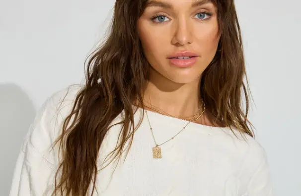 Cropped Cable Crewneck Sweater