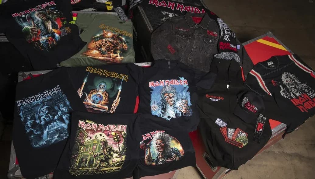 MERCH STORE