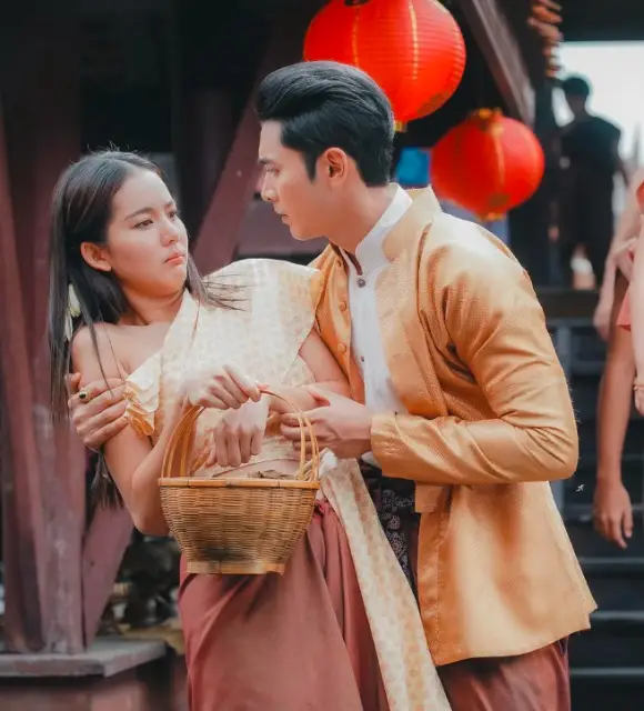 ดูซีรี่ย์ฟรี! คุณพี่เจ้าขา ดิฉันเป็นห่านมิใช่หงส์ EP.11 (ตอนที่ 11) ย้อนหลัง ล่าสุด เต็มเรื่อง HD - ดูละคร คุณพี่เจ้าขาดิฉันเป็นห่านมิใช่หงส์ EP.11 ออกอากาศวันพุธที่ 26 กุมภาพันธ์ 2568 เวลา 20.30 น.