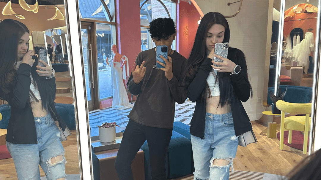 Instagram 