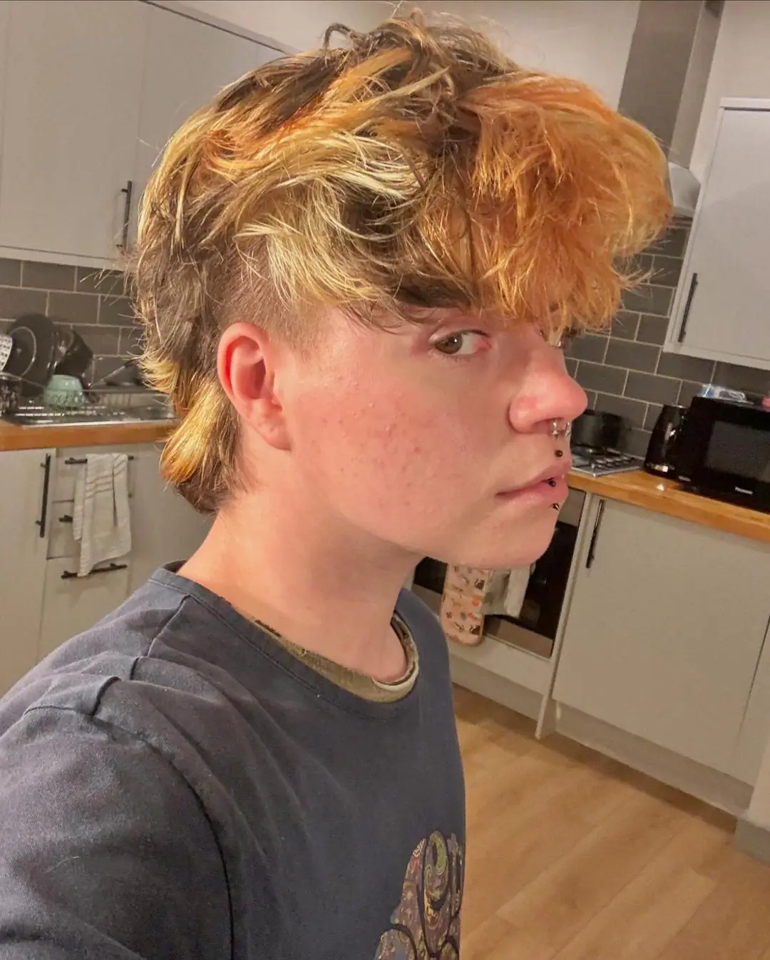 Ezra Butler – Lemon.Squezzy, Contact for Info, Audience Research - ConnectFame