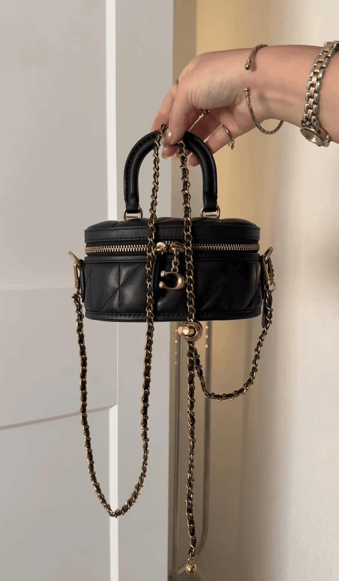 Coach bag + strap from amazon (commision based thank you 🧸🫶🏼) 