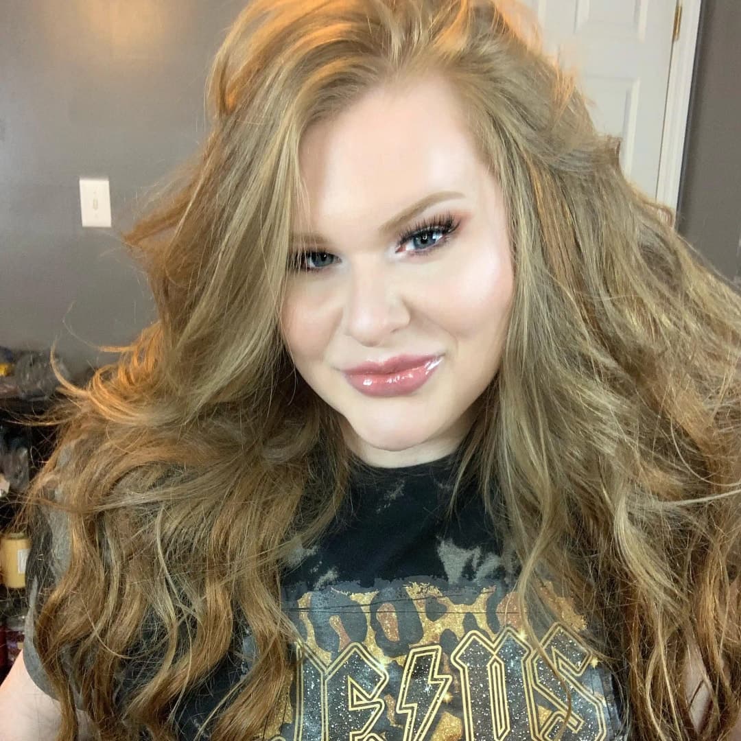 EndicottMUA's Amazon Page