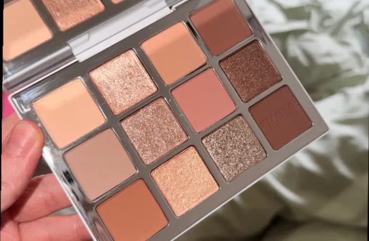 MAKEUP BY MARIO ETHEREAL EYES PALETTE