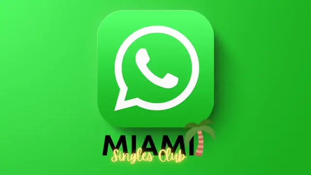 WhatsApp chat room 💬