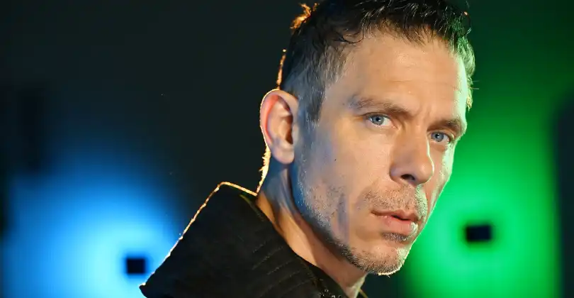 MAINSTREAM ACTING
