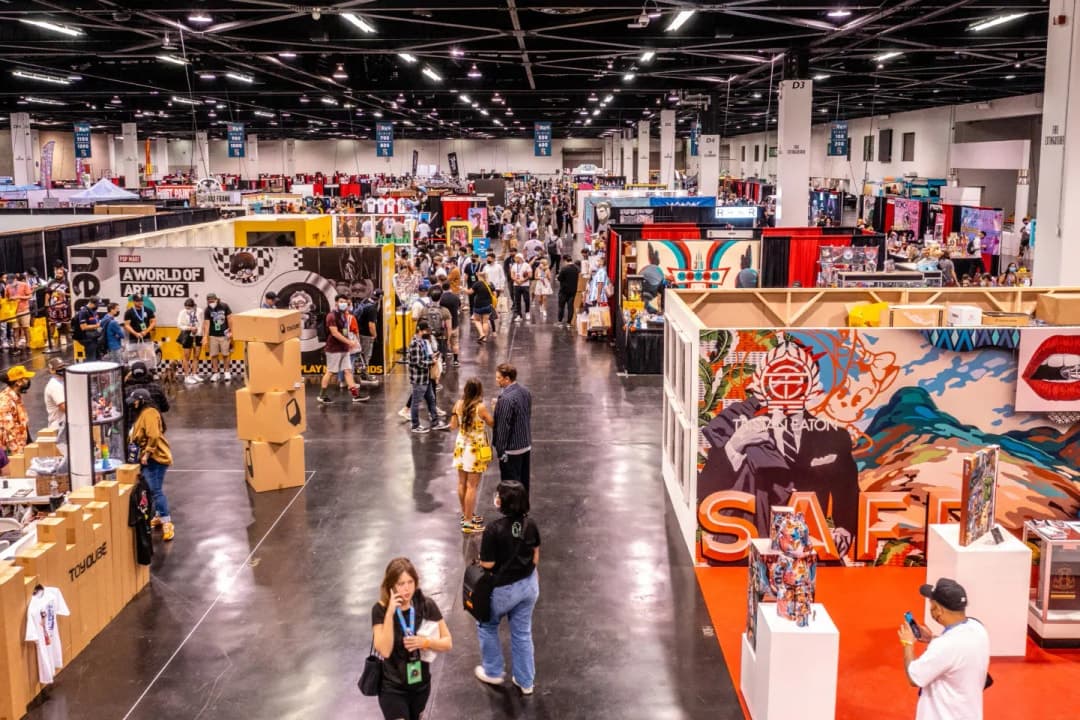 HIGH TIMES - All in on Far Out (DesignerCon)