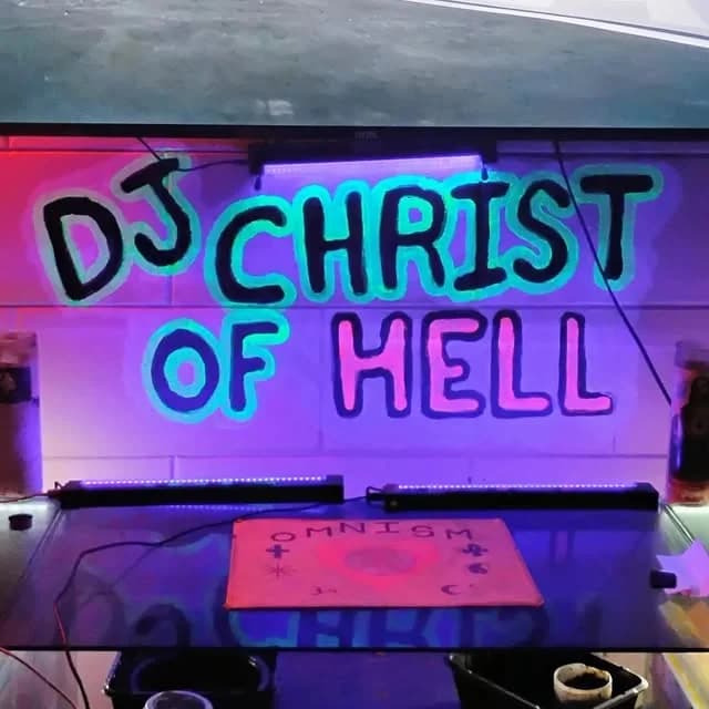 Patrick Christoffel (@church_of_omnism_fight_club) • Threads, Say more