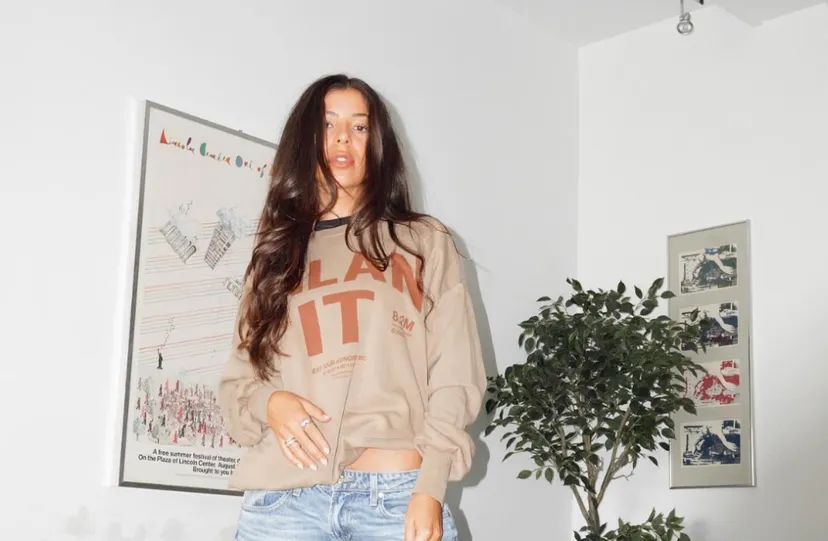 Follow Organic Olivia