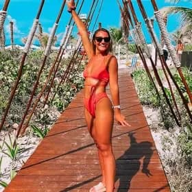 Carly Floyd | Pinterest
