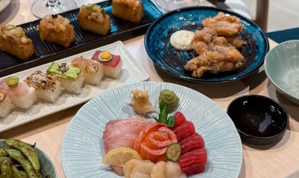 japanese restaurant🍣